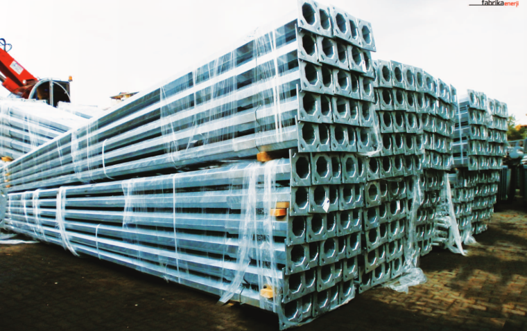 High-Quality Steel Lighting Pole